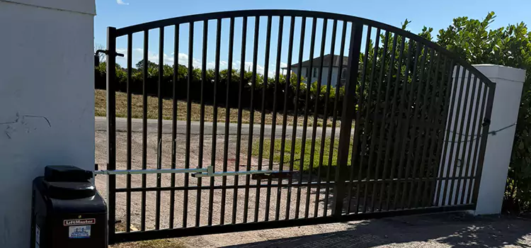 Driveway Fence Repair West Jordan
